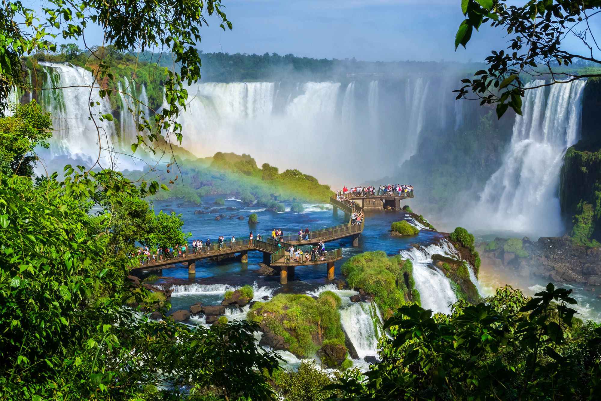 Argentina welcomes tourists with a discount/